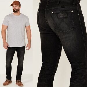 Wrangler X Fender Men's Larston Acoustic Tapered Slim Fit Jeans black 34X32